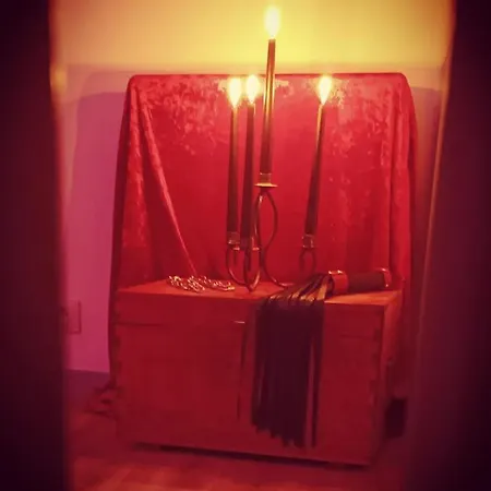 L'annexe - Appart Donjon Bdsm Apartment *